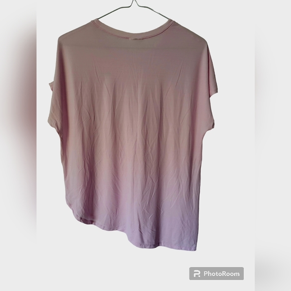 Reebok pink training top size medium - Picture 2 of 5